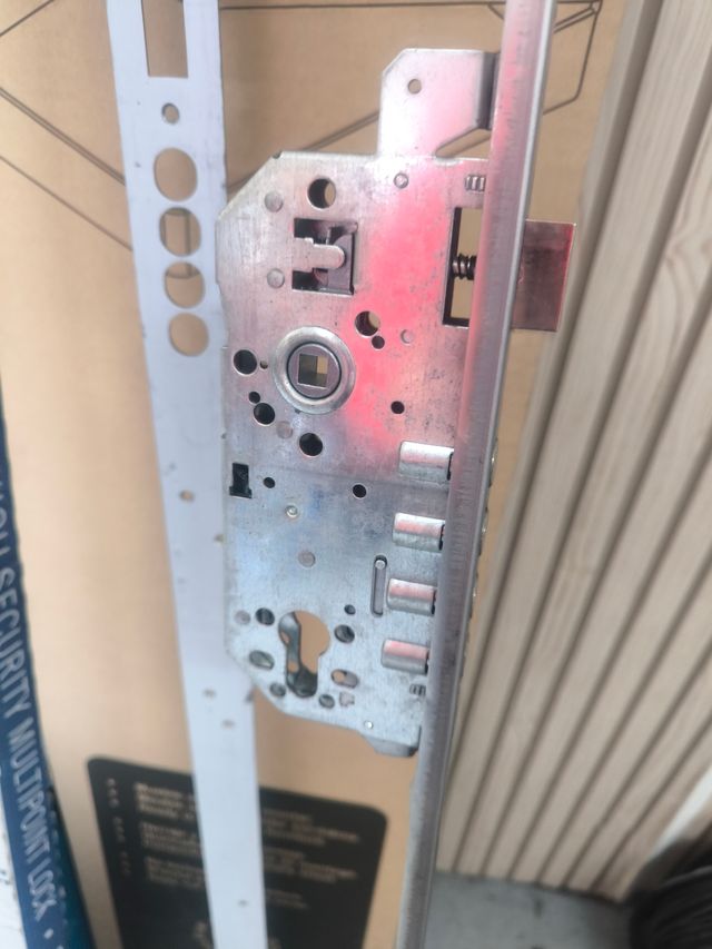 Tesa Assa Abloy TLB3566LAI Cerradura Multipunto de Embutir