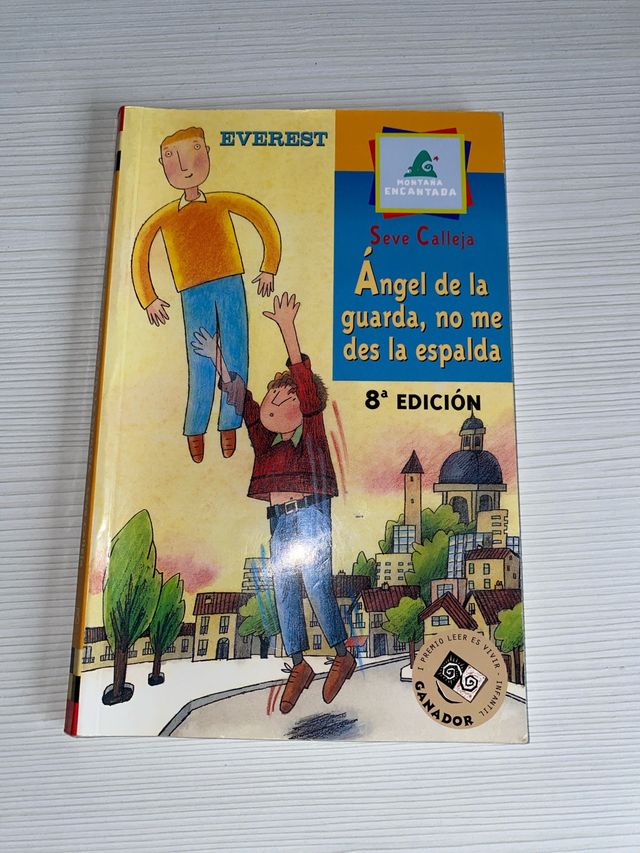 Ángel de la guarda, no me des la espalda