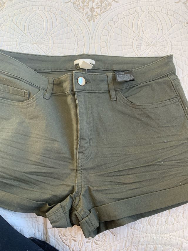 Pantalón corto verde mujer