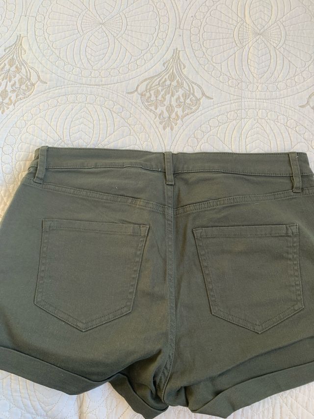 Pantalón corto verde mujer