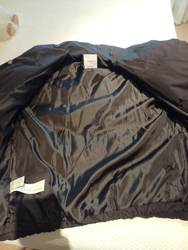 Abrigo plumífero oversize negro