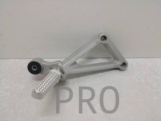 Estribera Trasera Dch. Daelim Roadwin