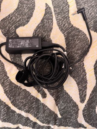 Portátil HP Gris 17 Core iRISx