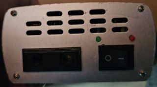 Transformador Corriente Coche 300W Innovate