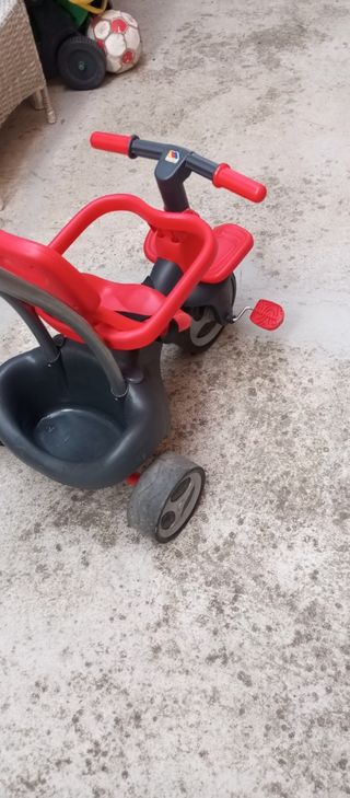 Triciclo passeggino rosso 3 ruote