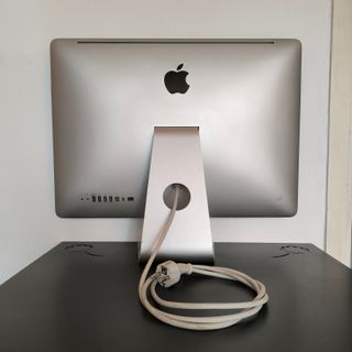 iMac Apple 21,5" i5 8GB RAM 240GB SSD