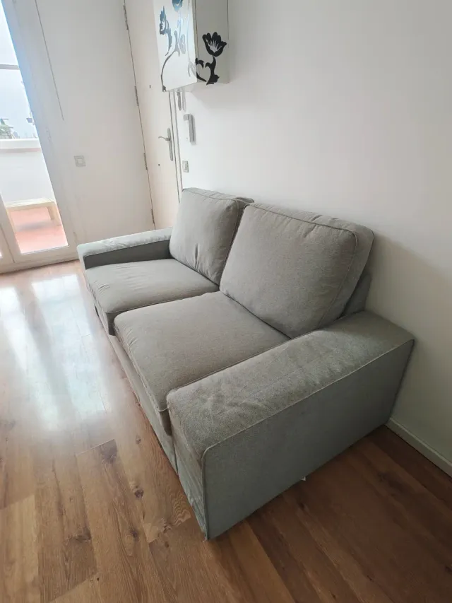 Sofá Kivik 2 plazas gris