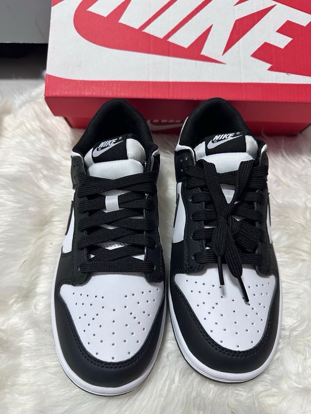 Nike Dunk Panda