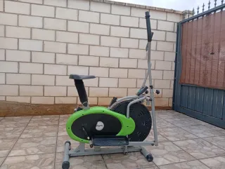 Bicicleta Estática Elíptica Verde