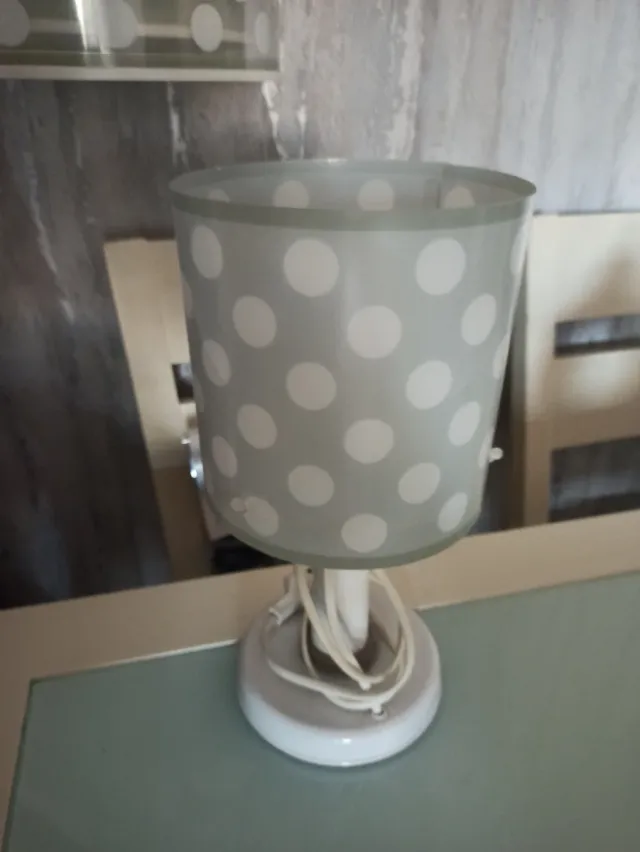 Lámpara colgante y de mesita a juego