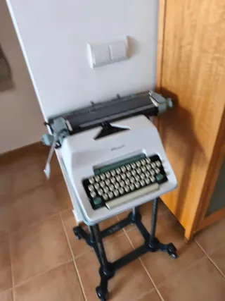 Máquina de escribir vintage Miele