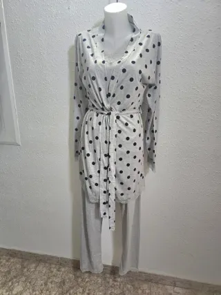Pijama 3 piezas con Bata Talla L