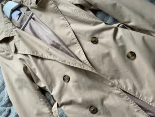 Gabardina Stradivarius Beige Talla S