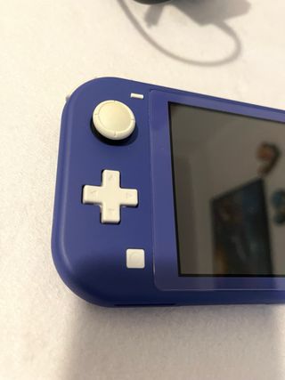 Nintendo Switch Lite Viola + Caricabatterie