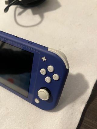 Nintendo Switch Lite Viola + Caricabatterie