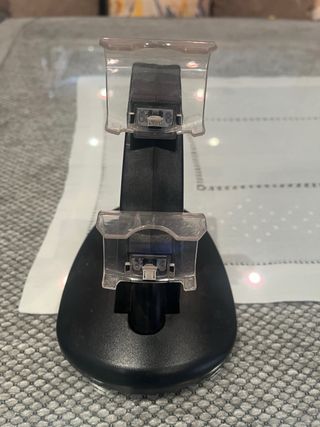 Base Cargador PS5 / PS4