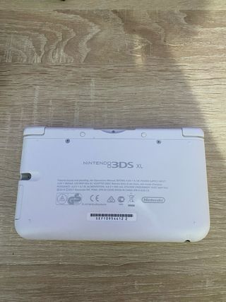 Nintendo 3DS XL Blanca Completa + Caja original