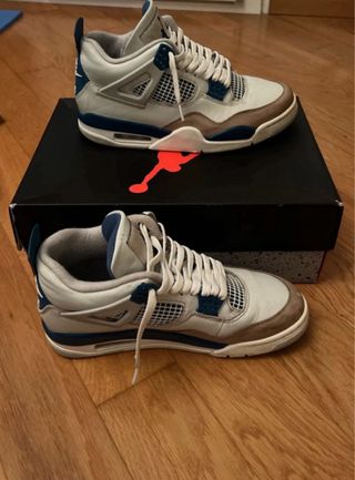 Jordan 4 Military Blue