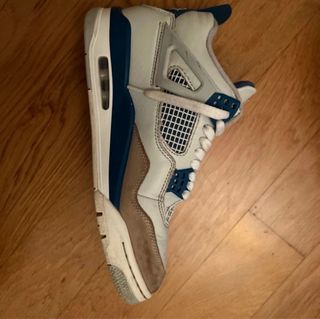 Jordan 4 Military Blue