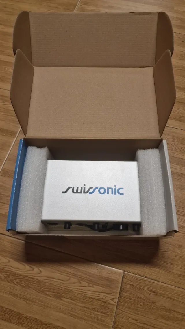 Swissonic UA-2X2 Interfaz de Audio