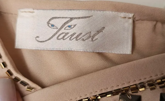 Mono corto Faust con pedrería