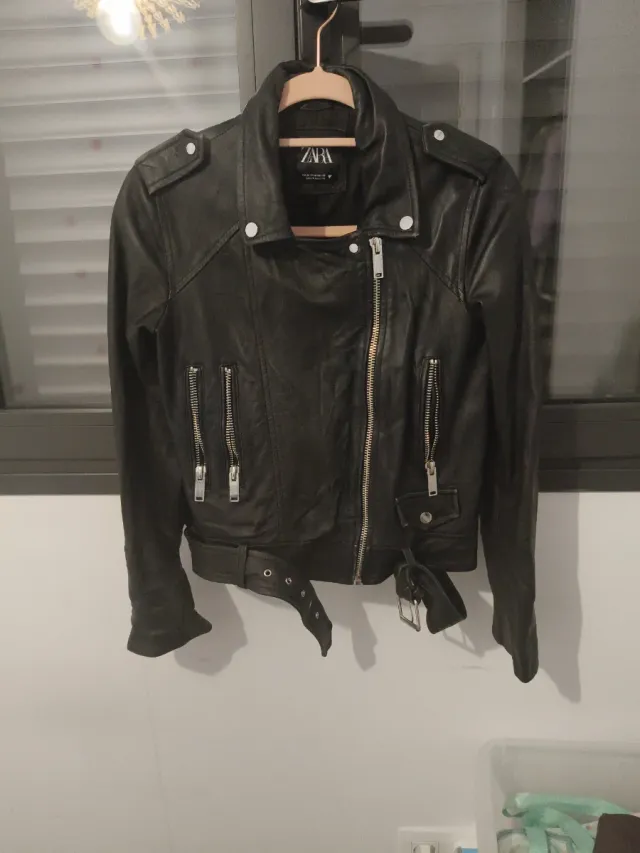 Chaqueta cuero Zara negra Talla M