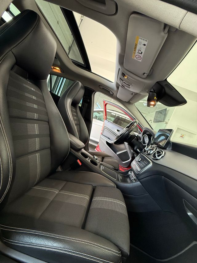 Mercedes-Benz Clase GLA GLA 220 d 4MATIC AMG Line