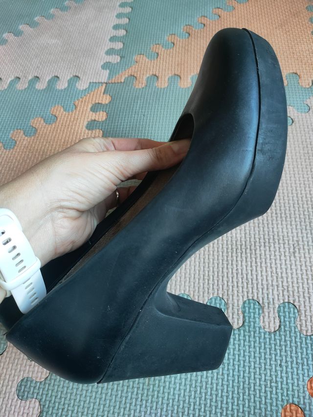 Zapatos de salón de piel negros Talla 40