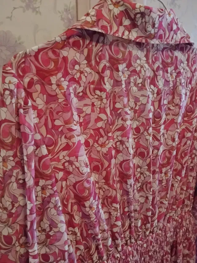 Vestido estampado flores rosa