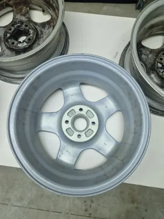 Llantas Seat Toledo GT 1L (años 90)con tapas