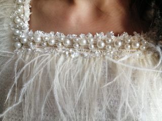 Vestido fiesta María Picaretta blanco y dorado