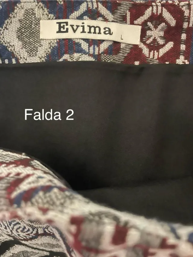 Lote 4 faldas mujer, de distintas marcas.