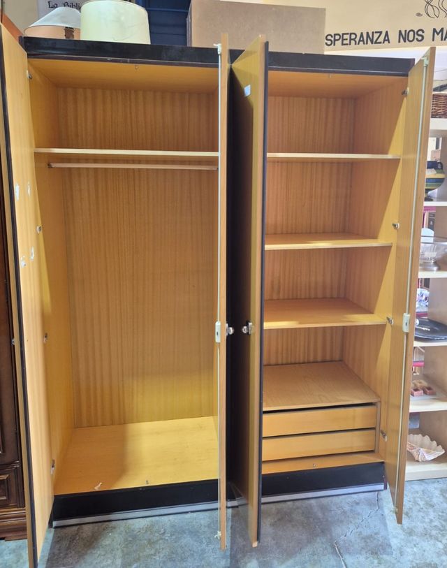 ARMARIO 4 PUERTAS