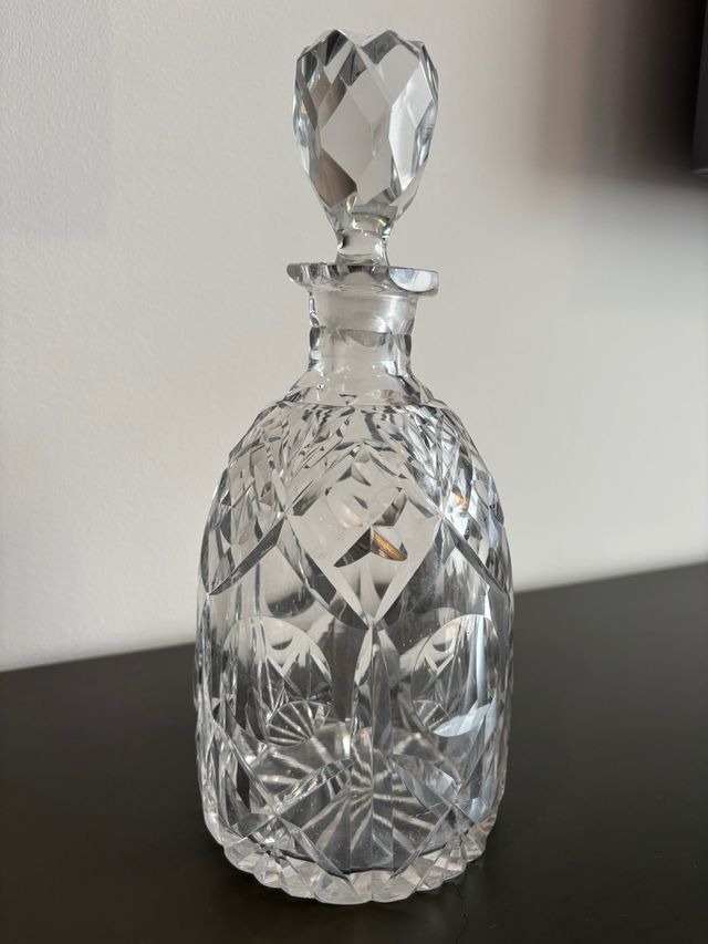 Licorera Antigua Cristal Tallado