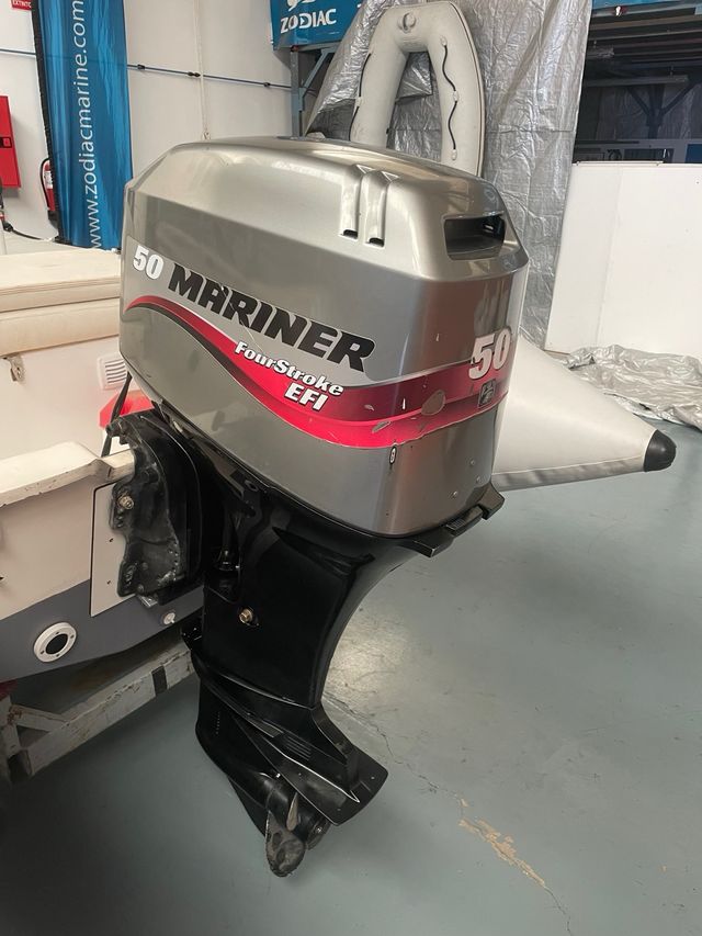 Bombard Explorer 490