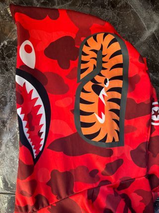 Sudadera BAPE Roja Camuflaje Talla S