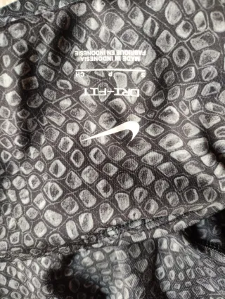 Mallas cortas Nike grises estampado