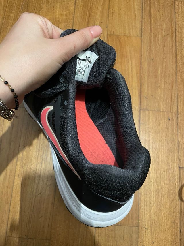 Scarpe Nike sportive