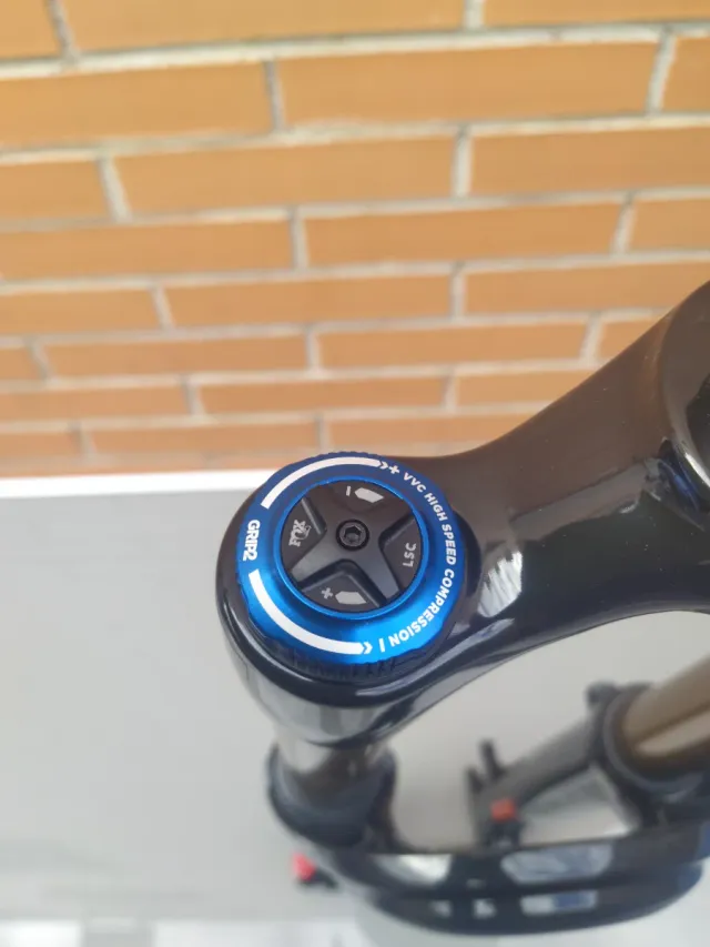 29" FOX38 KASHIMA 180mm Grip2. Horquilla Nueva.