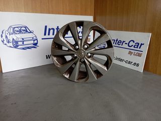 Llantas de Toyota Auris E18 de 17”, 2015