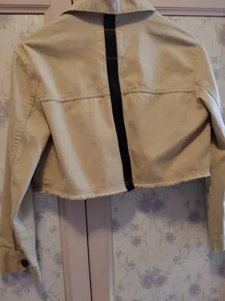 Cazadora vaquera Bershka