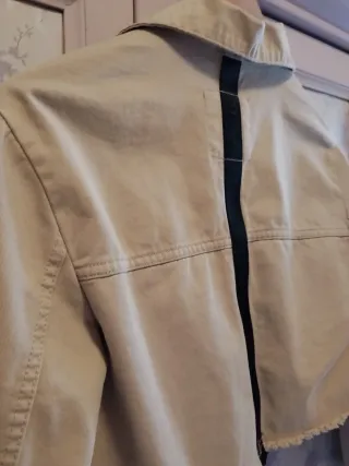 Cazadora vaquera Bershka