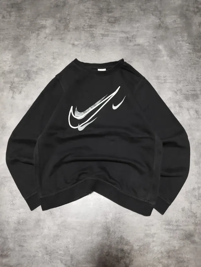 Sudadera Nike Sportswear Negra