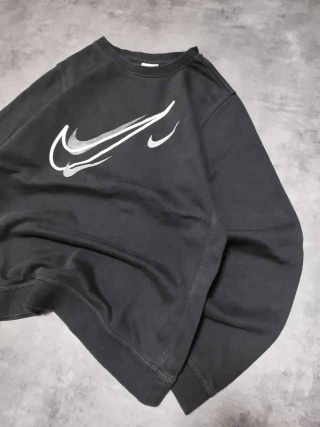 Sudadera Nike Sportswear Negra