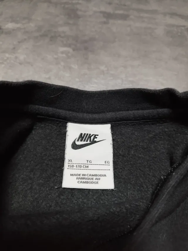 Sudadera Nike Sportswear Negra