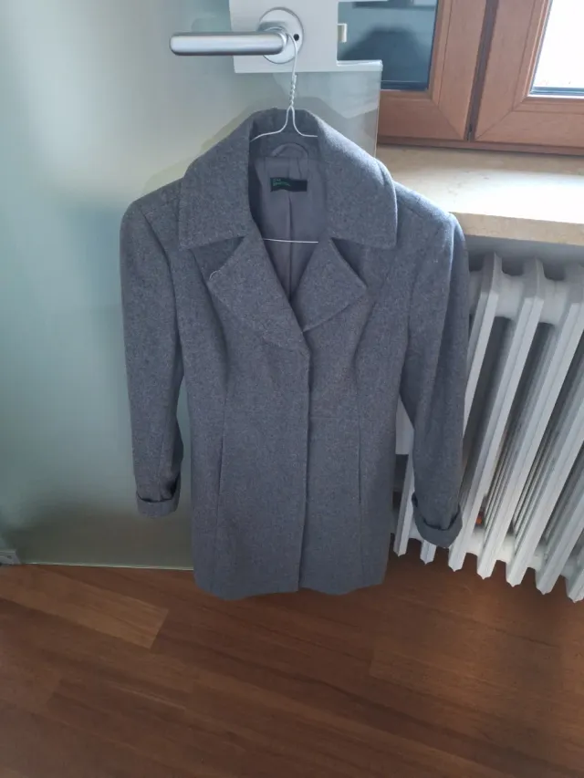 Cappottino donna United Colors of Benetton grigio