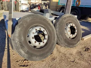 Neumáticos y Llantas Camión