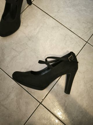 Scarpe nere da donna con tacco tg 40