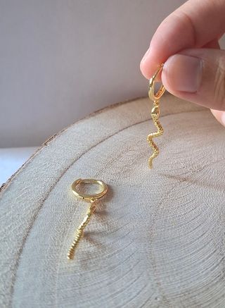 Pendientes aro serpiente dorados plata 925 oro 18k