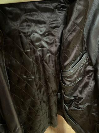 Chaqueta de piel marrón